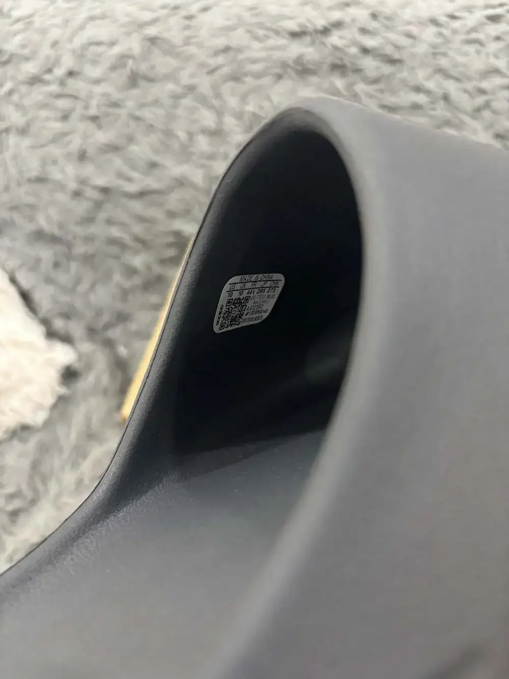 adidas Yeezy Slide 'Slate Grey' ID2350 US Men's Size 10 - Picture 4 of 7